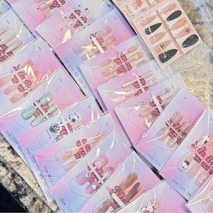30 Assorted Press-On Nail Sets with Pastel & Neutral